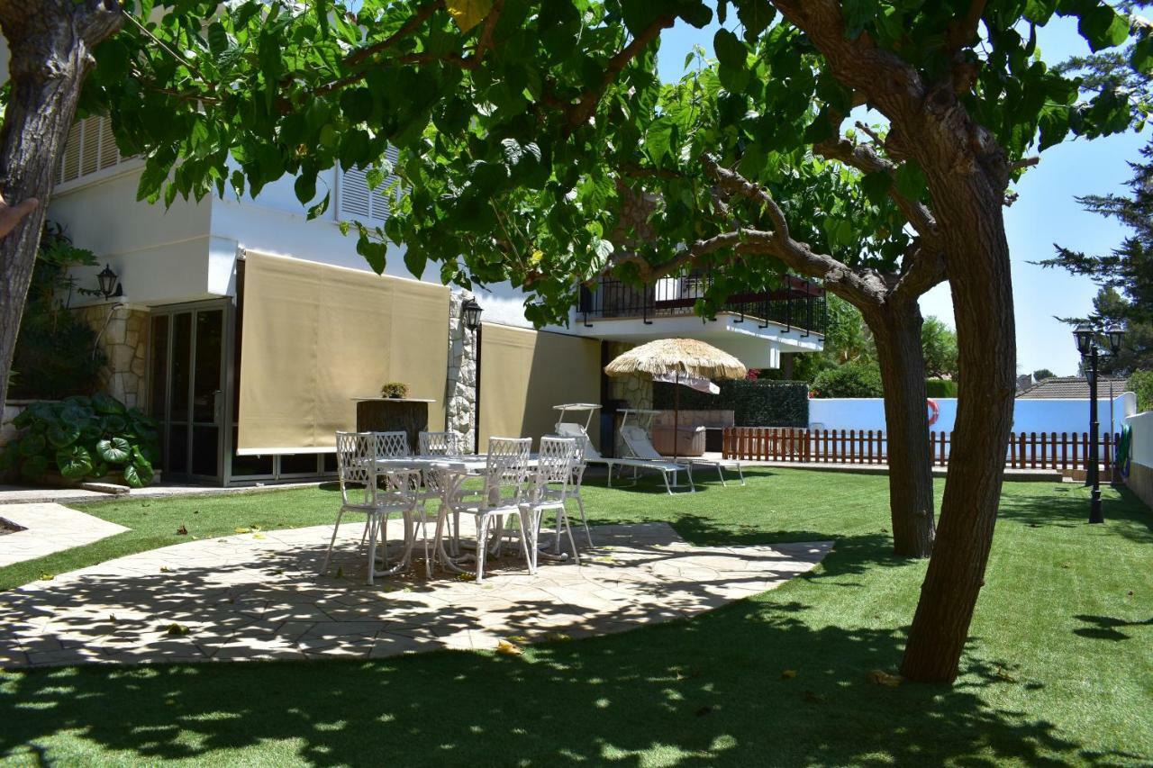 Villa Garden Ταραγόνα Εξωτερικό φωτογραφία