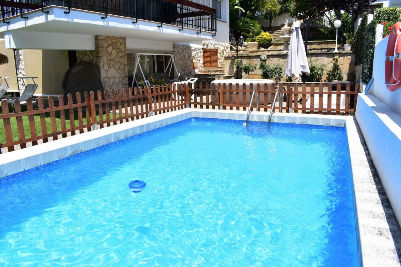 Villa Garden Ταραγόνα Εξωτερικό φωτογραφία