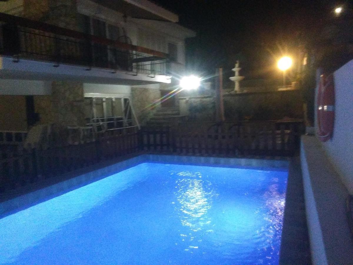 Villa Garden Ταραγόνα Εξωτερικό φωτογραφία